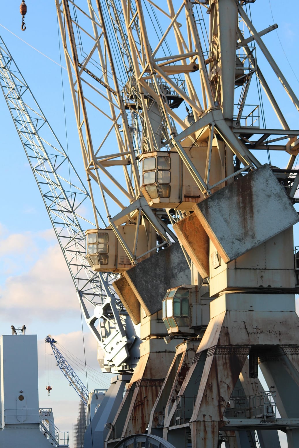 Mobirise Website Builder